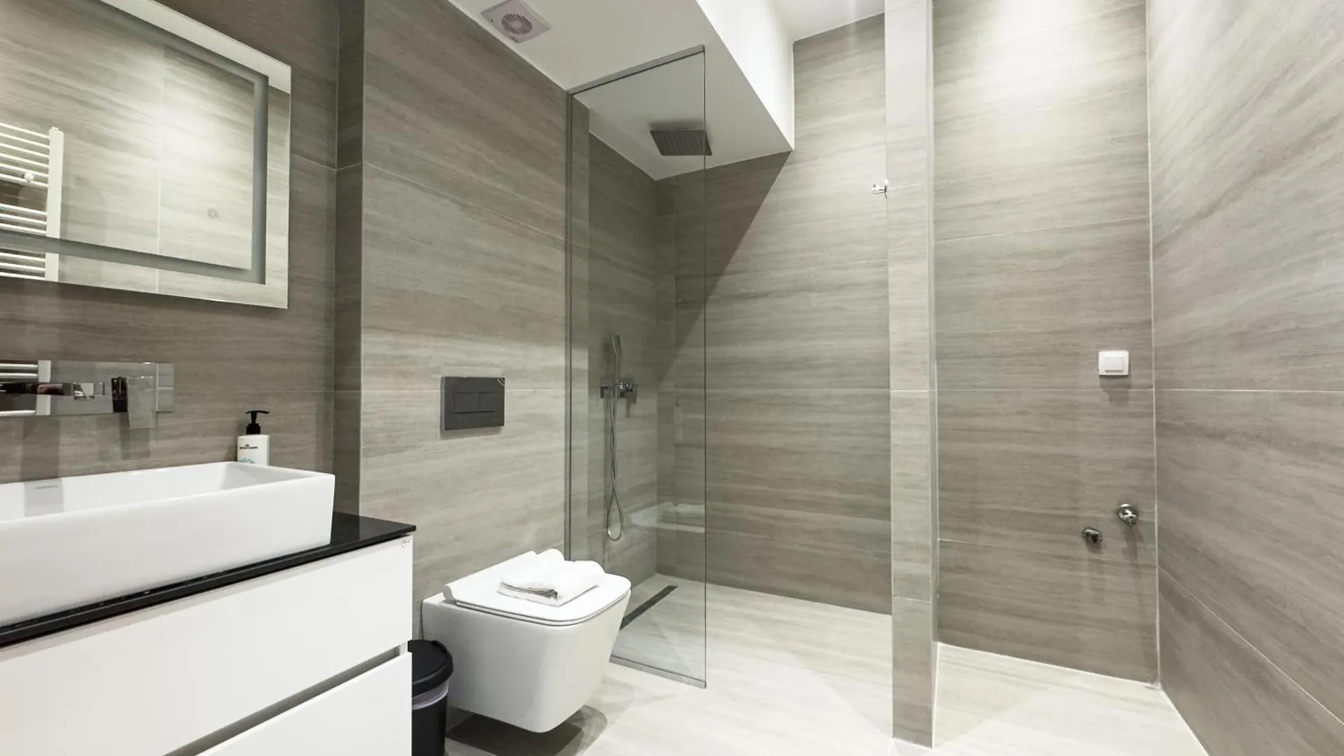 סלוניקי Villa 8 By Proliving Hospitality דירה
