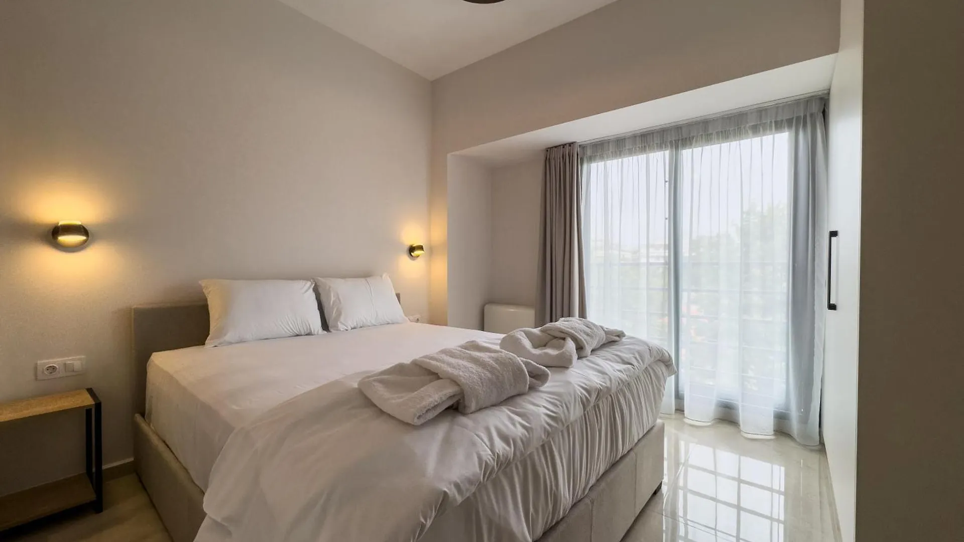 Villa 8 By Proliving Hospitality Thessaloniki Apartment